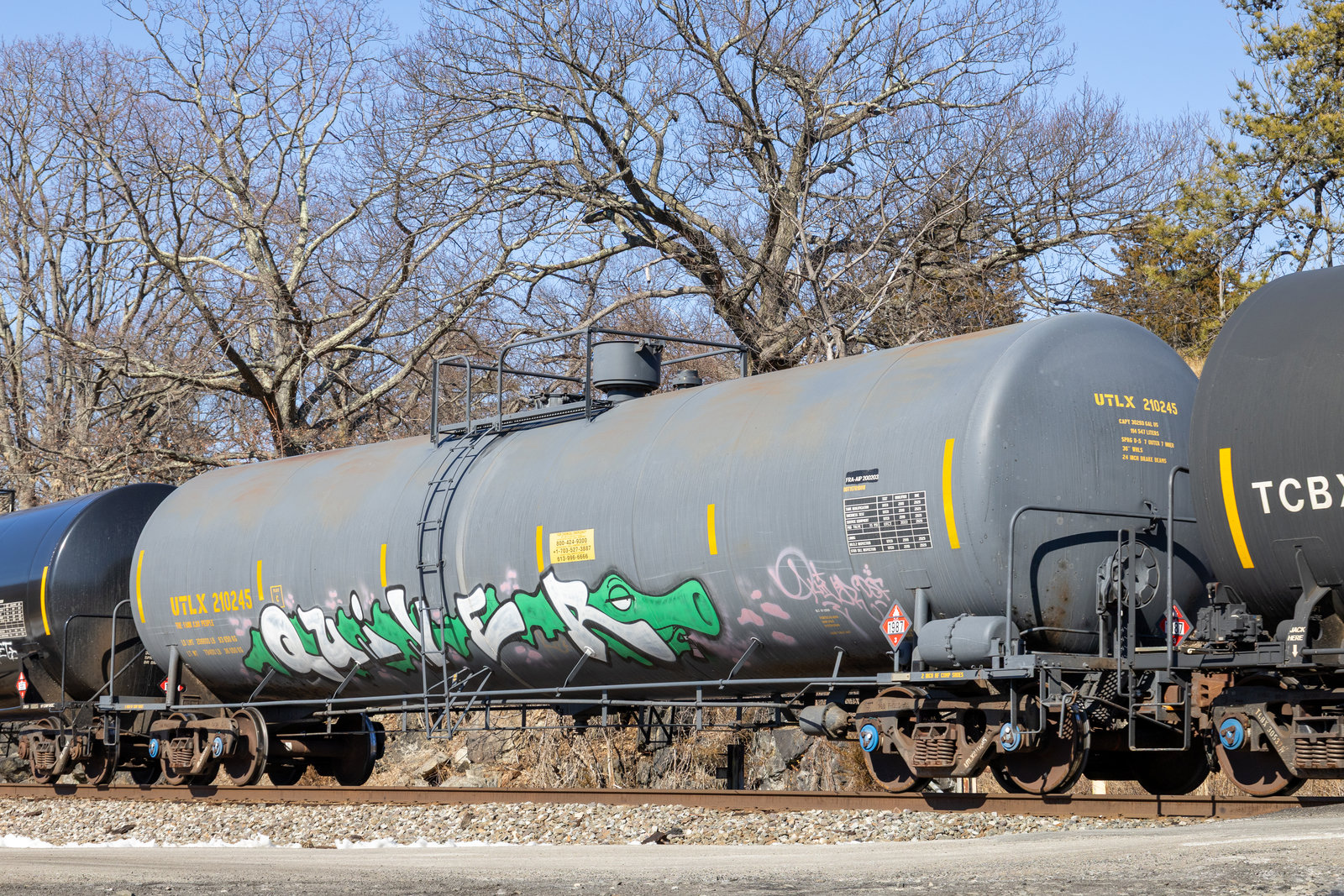 UTLX 210245