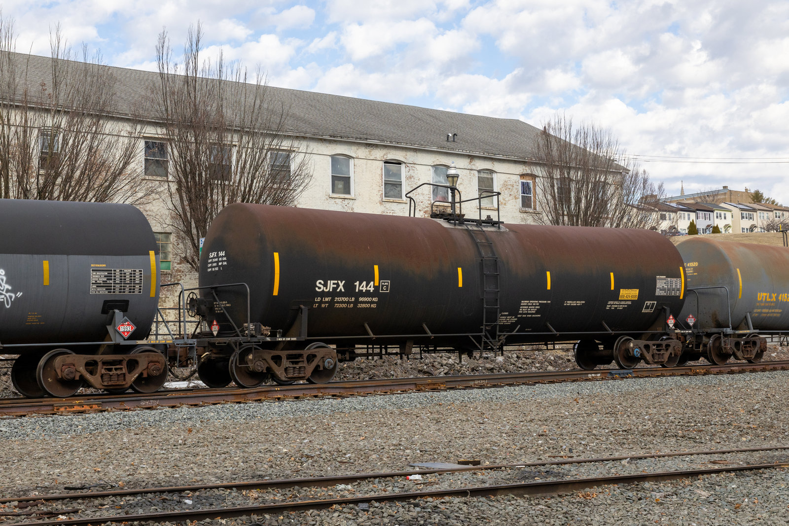 SJFX 144