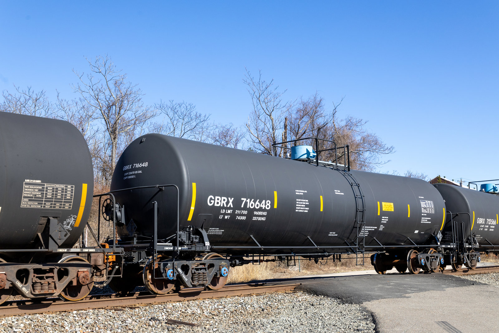 GBRX 716648