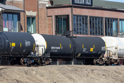 GBRX 704265