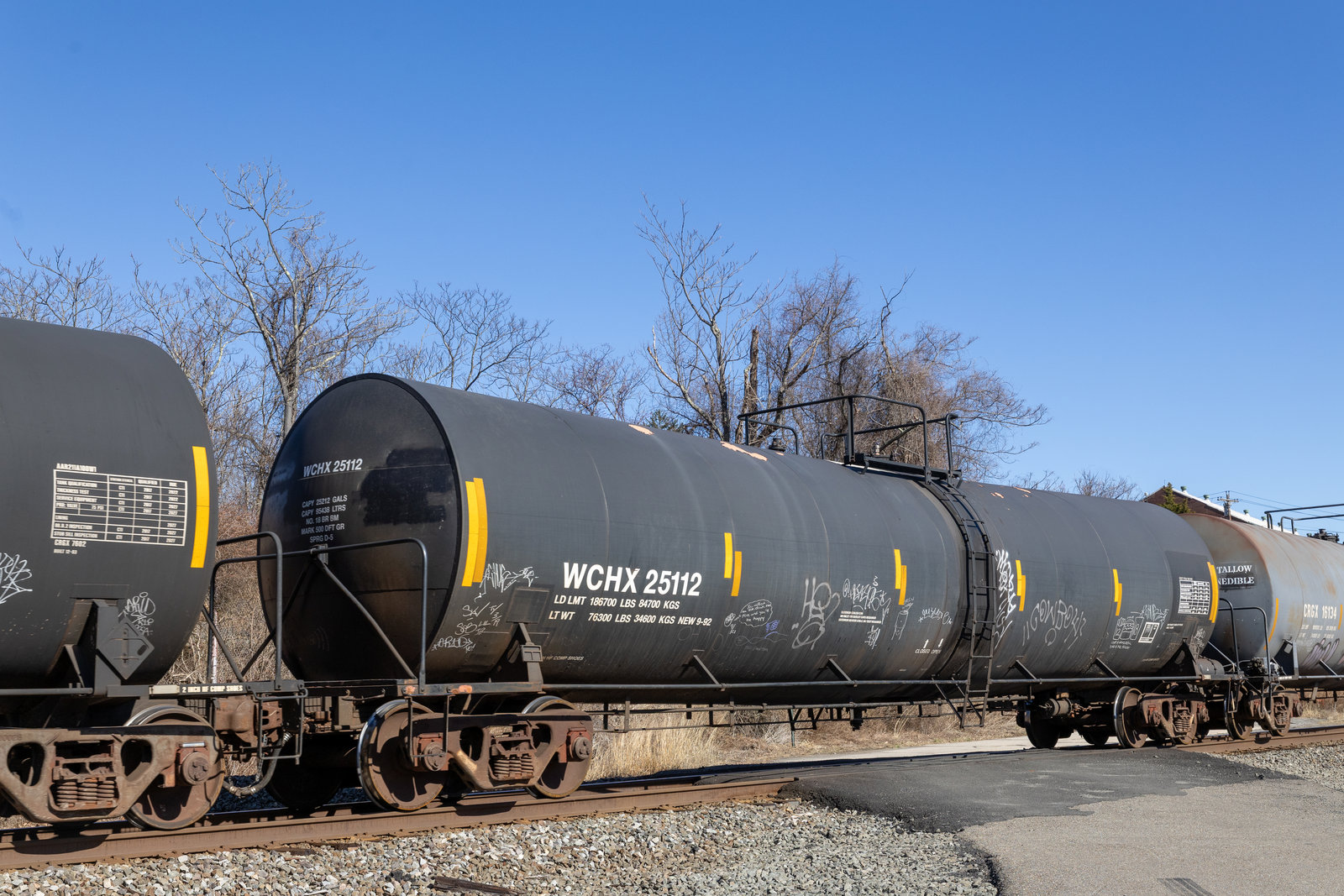 WCHX 25112