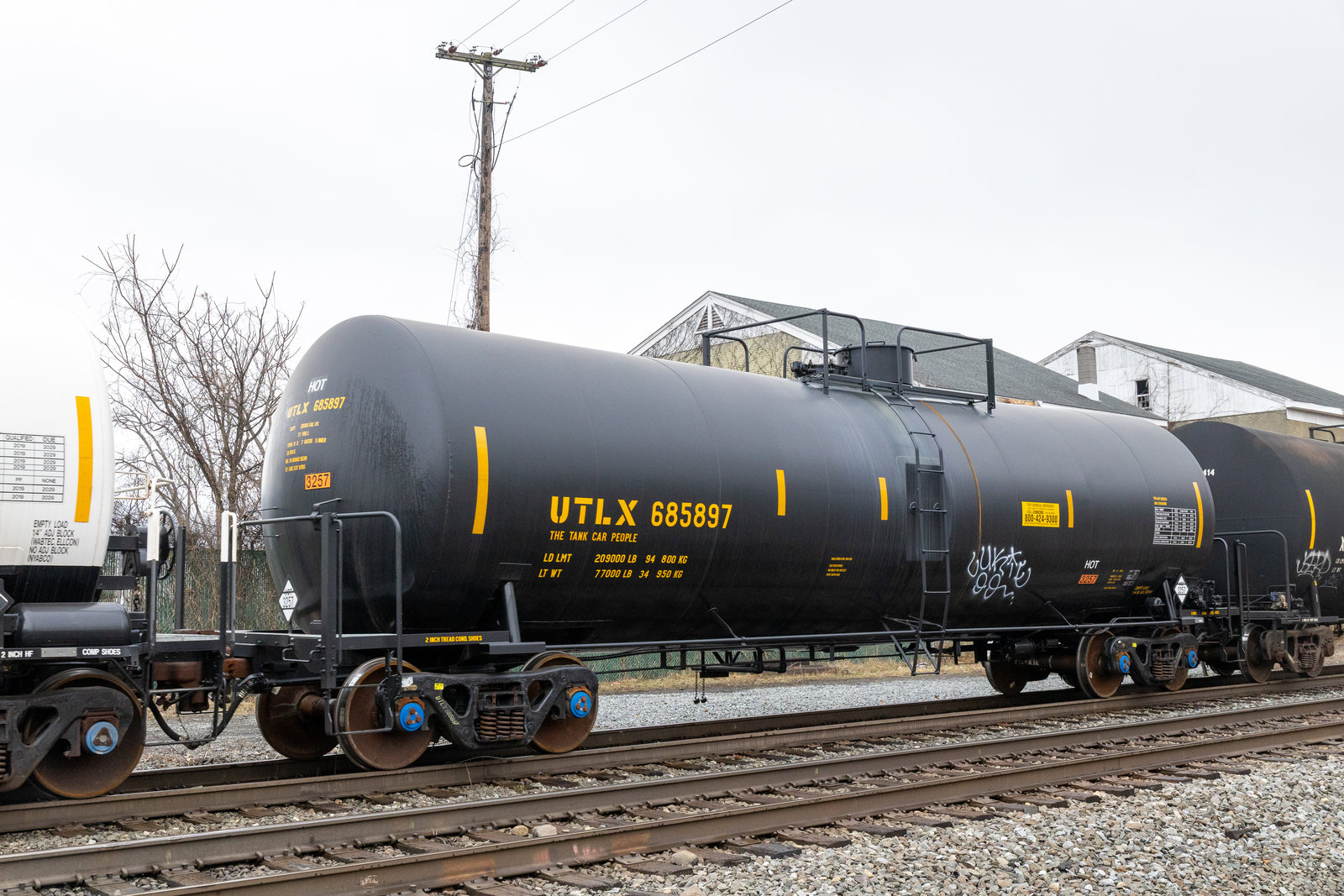 UTLX 685897