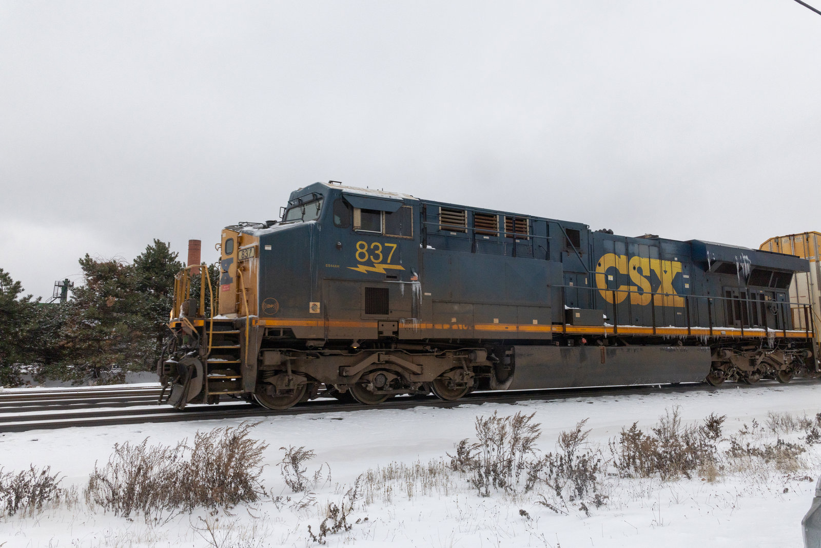 CSXT 837