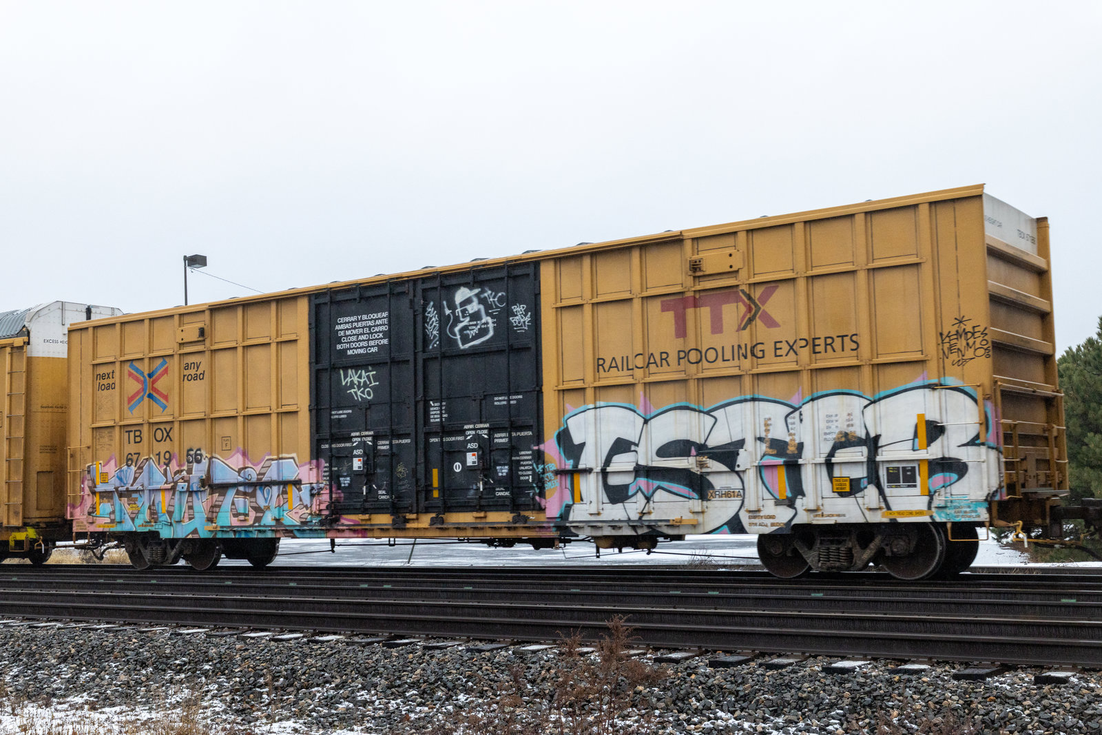 TBOX 671956