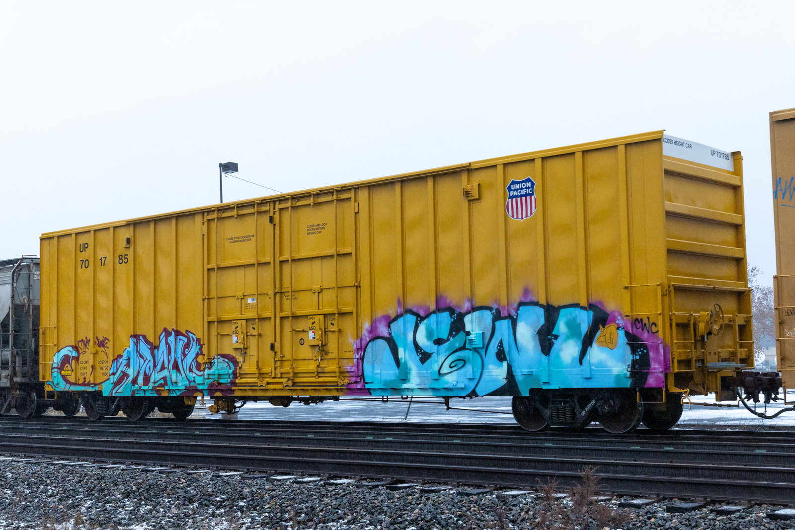 UP 701785
