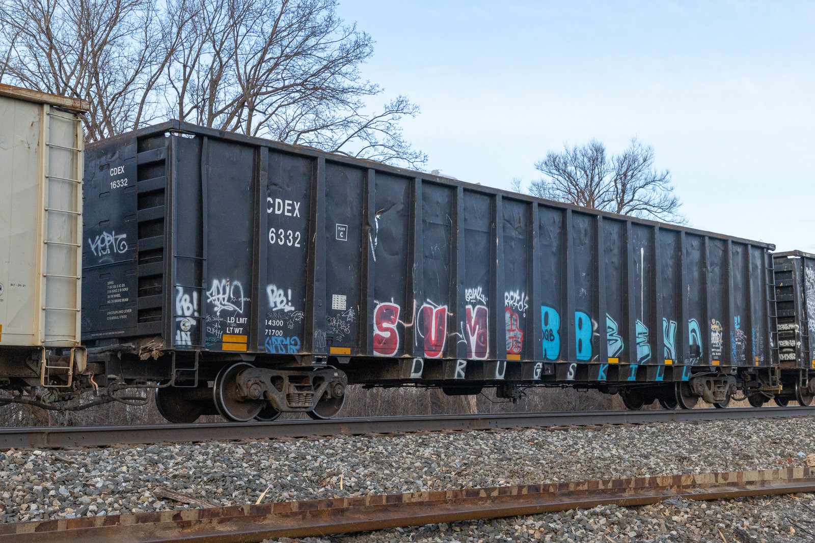 CDEX 16332