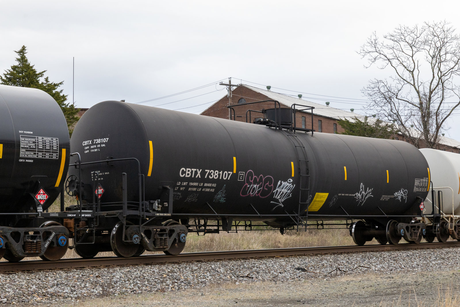 CBTX 738107
