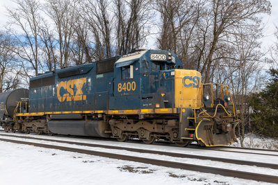 CSXT 8400