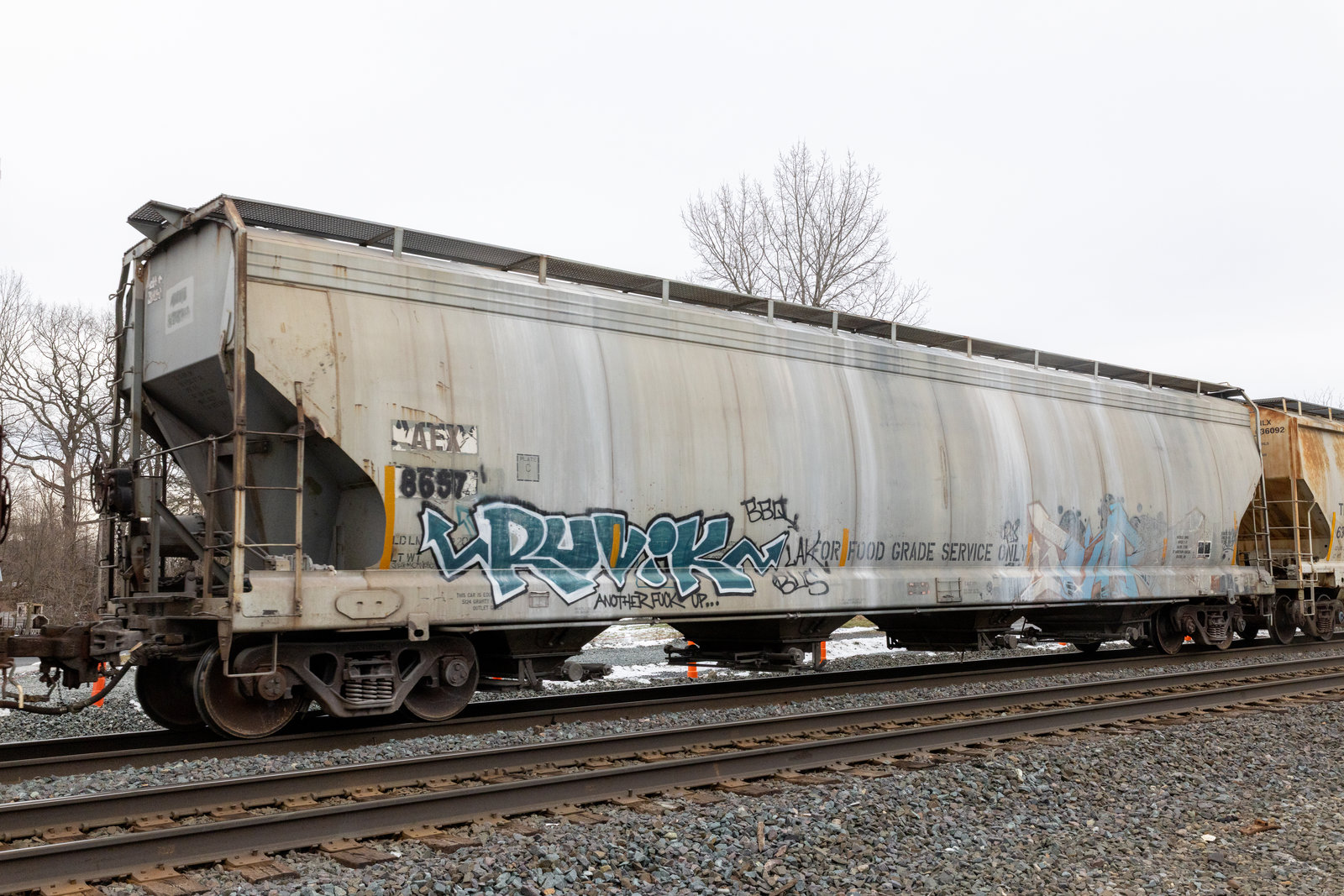 AEX 8657
