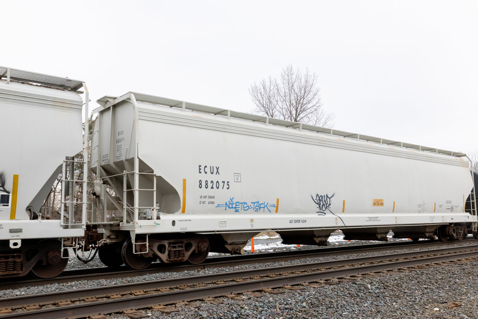ECUX 882075