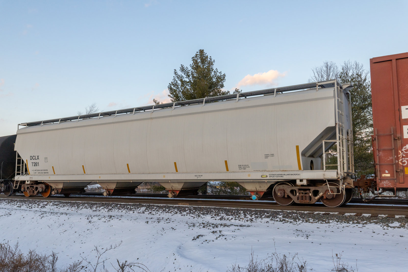 DCLX 7261