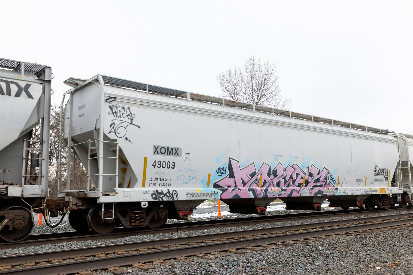 XOMX 49009