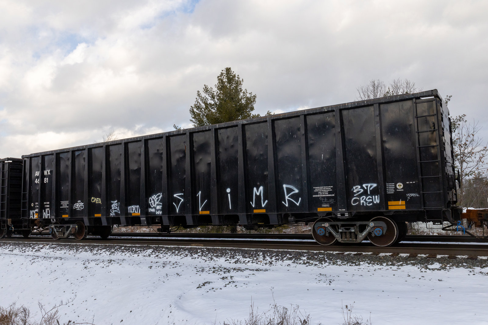 AWWX 4681