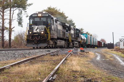 NS 12T @ Darien, NY