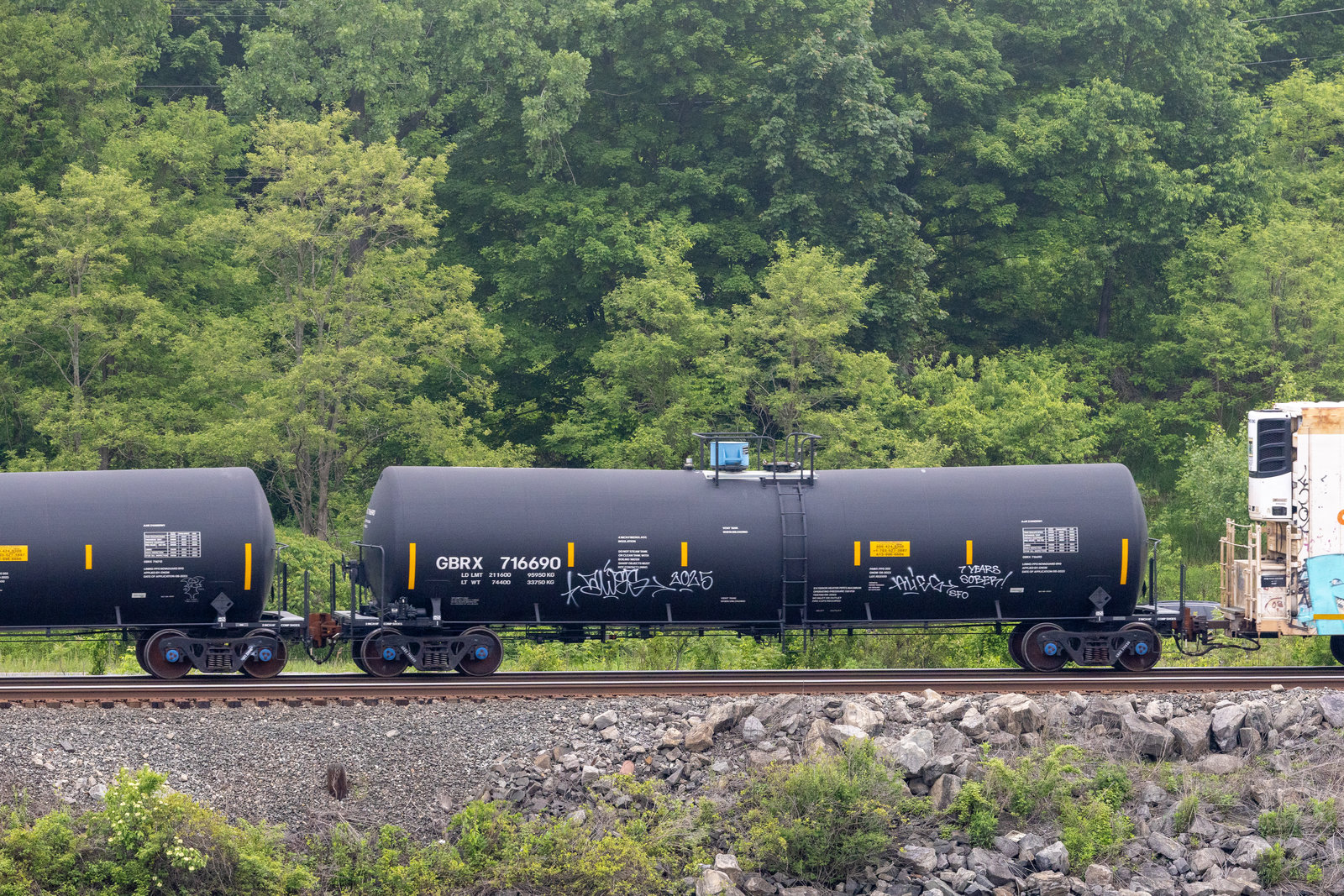 GBRX 716690