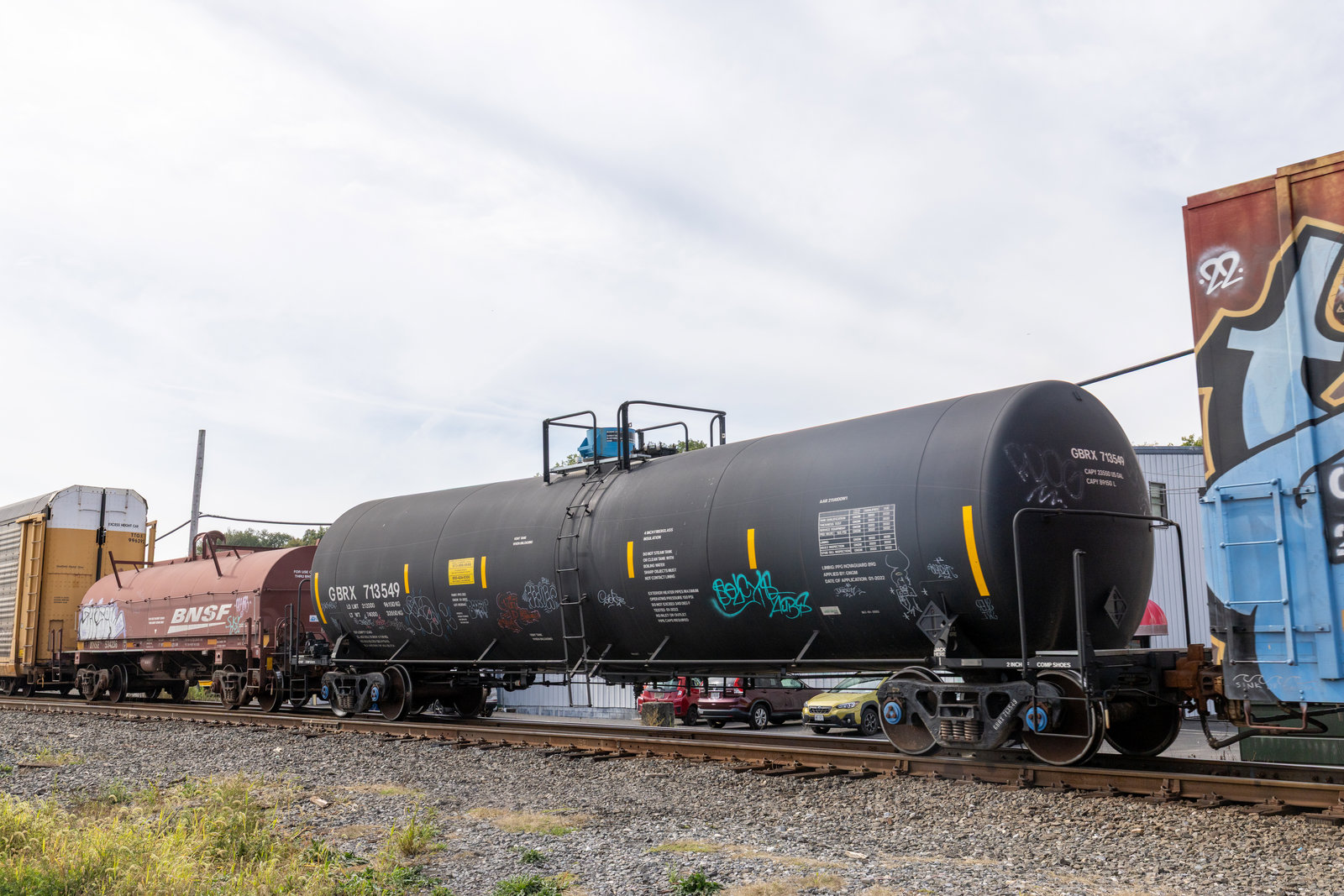 GBRX 713549