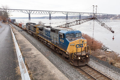 CSXT Q272 @ Highland, NY