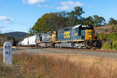 CSXT Q433 @ Iona Island, NY