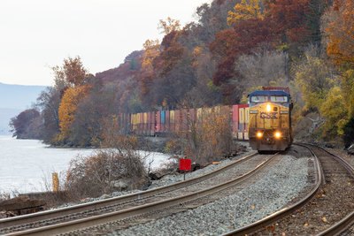 CSXT Q007 @ Milton, NY
