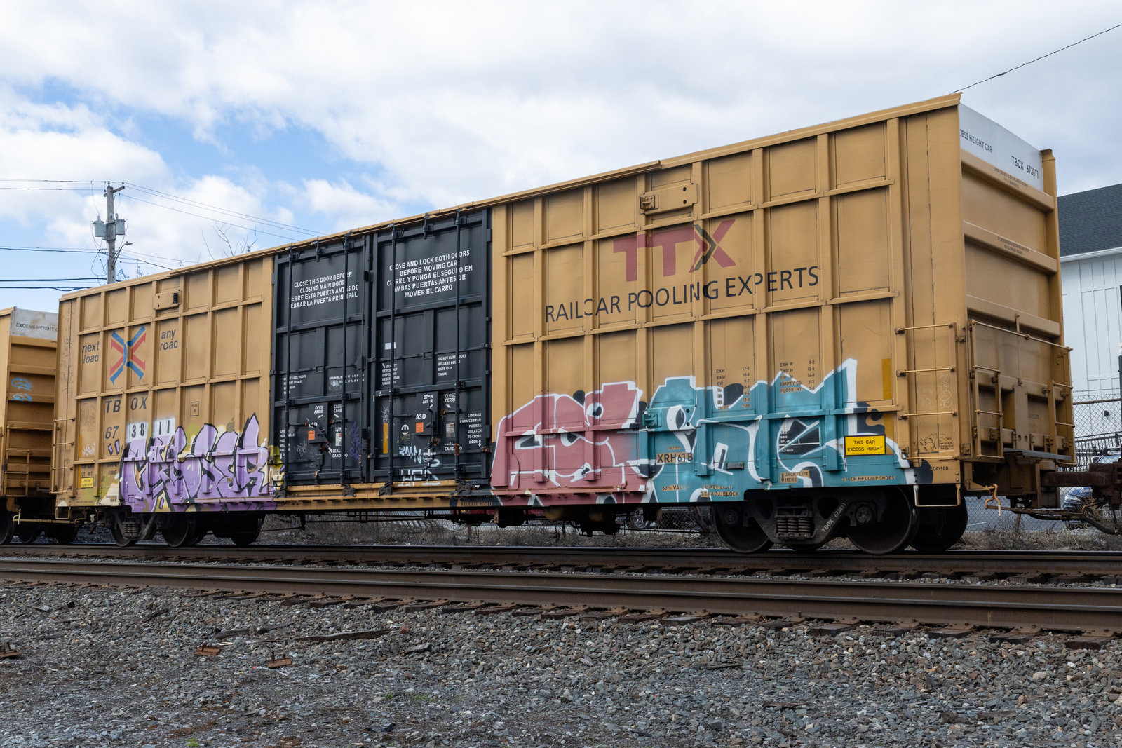TBOX 673811