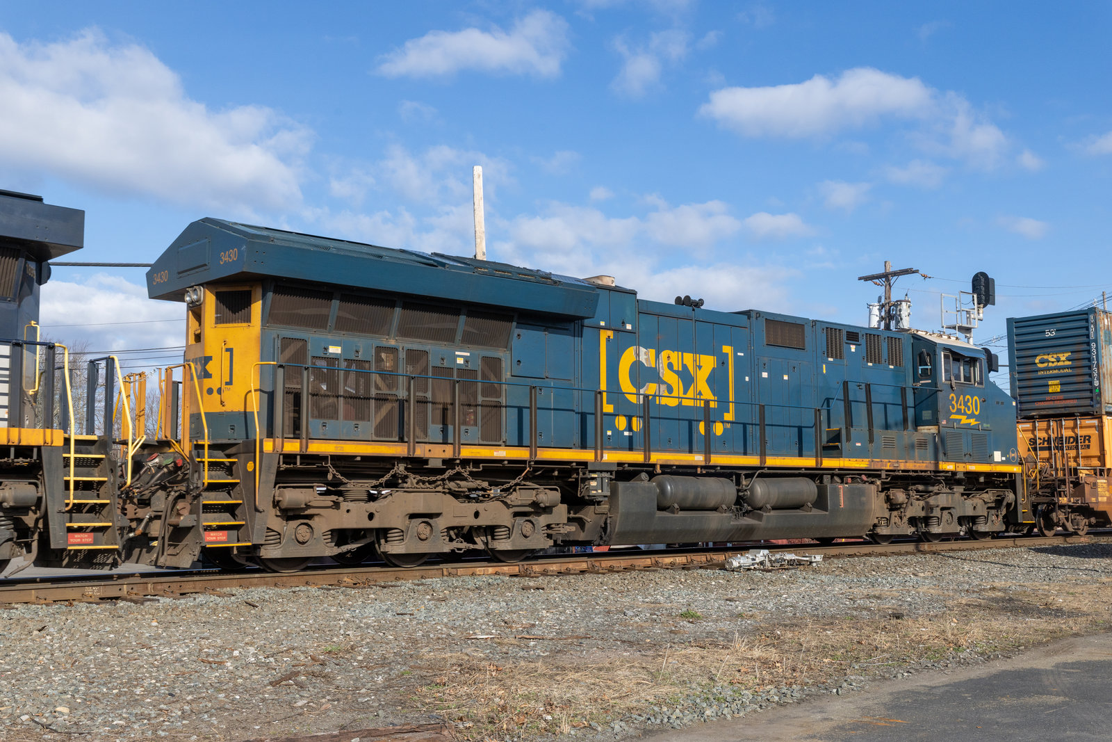 CSXT 3430