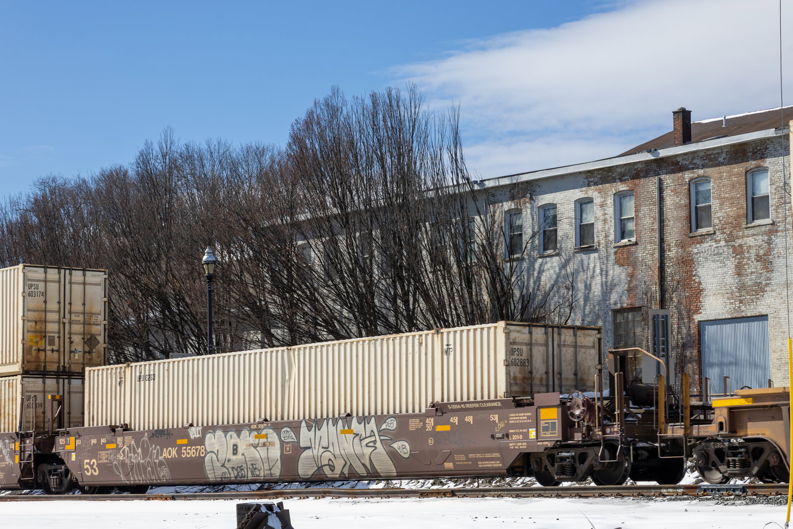 AOK 55678B