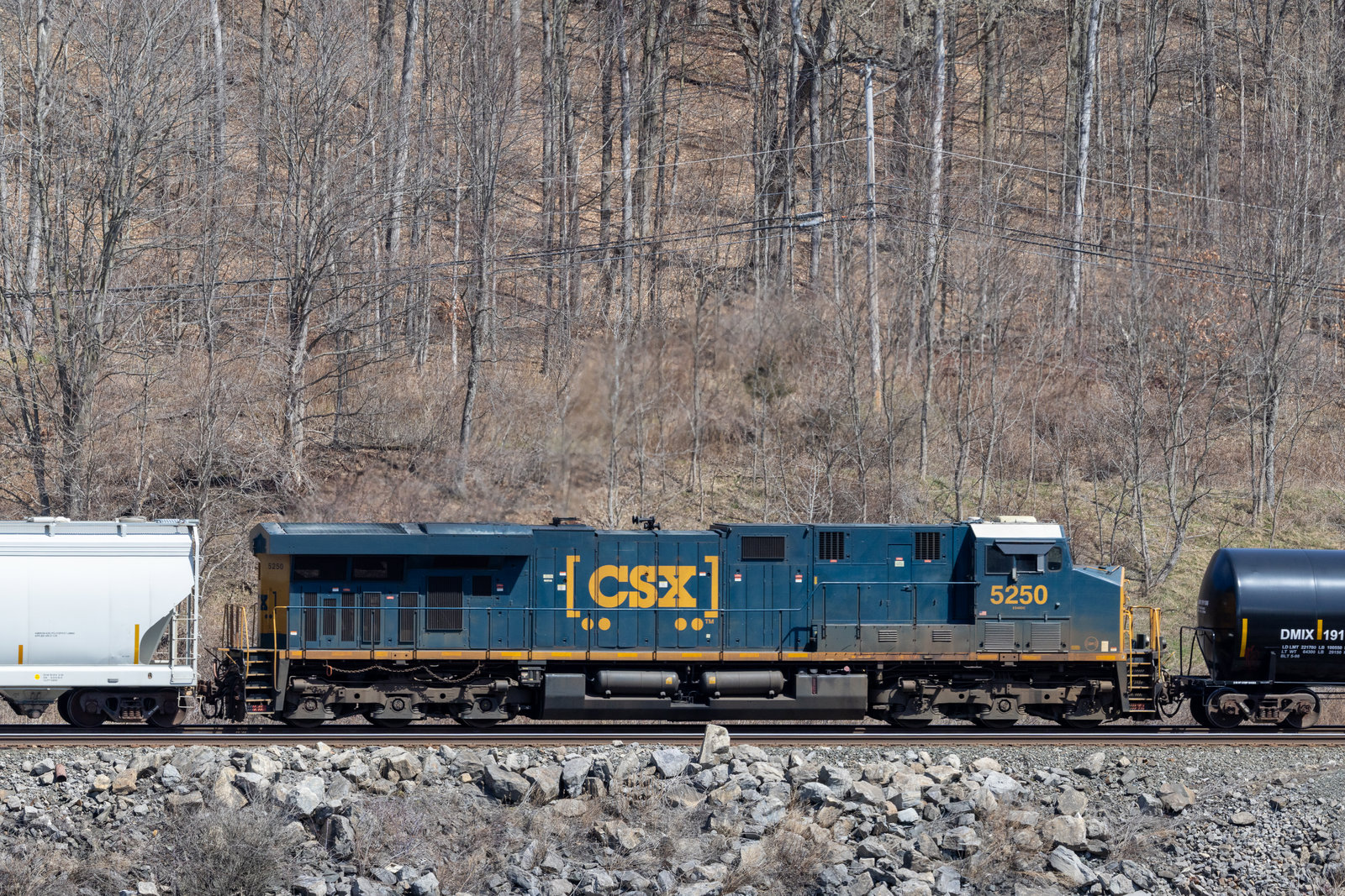 CSXT 5250