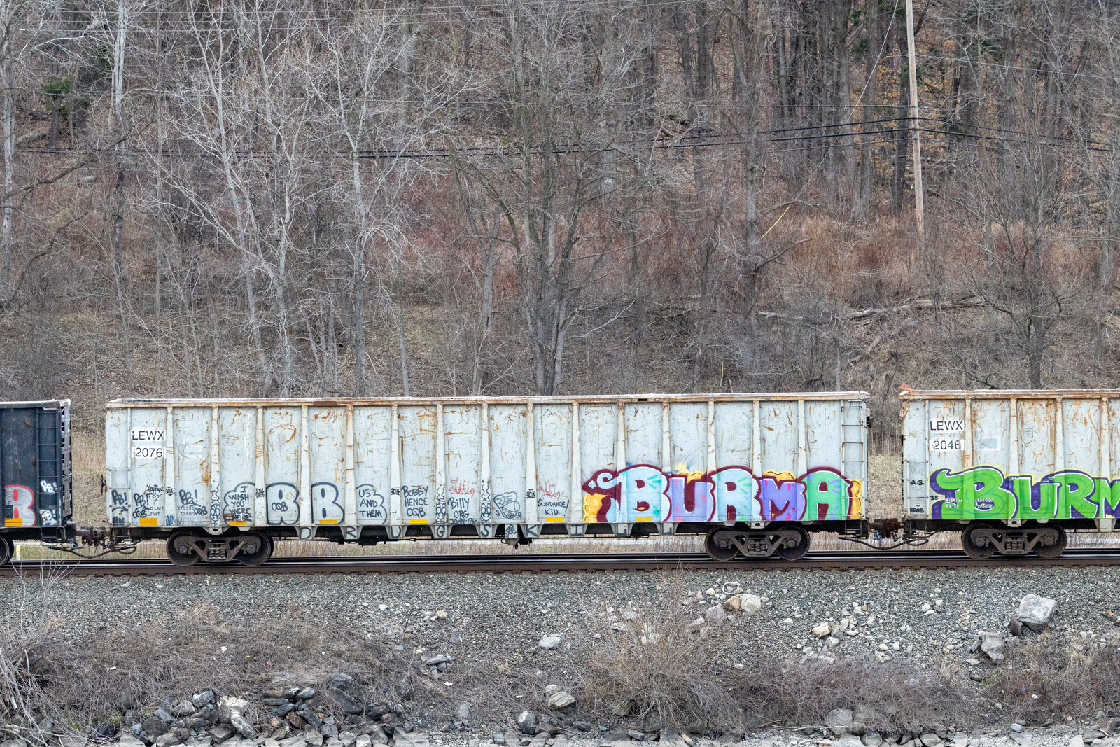 LEWX 2076