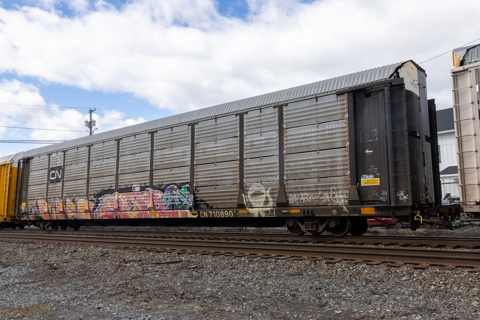 CN 710890