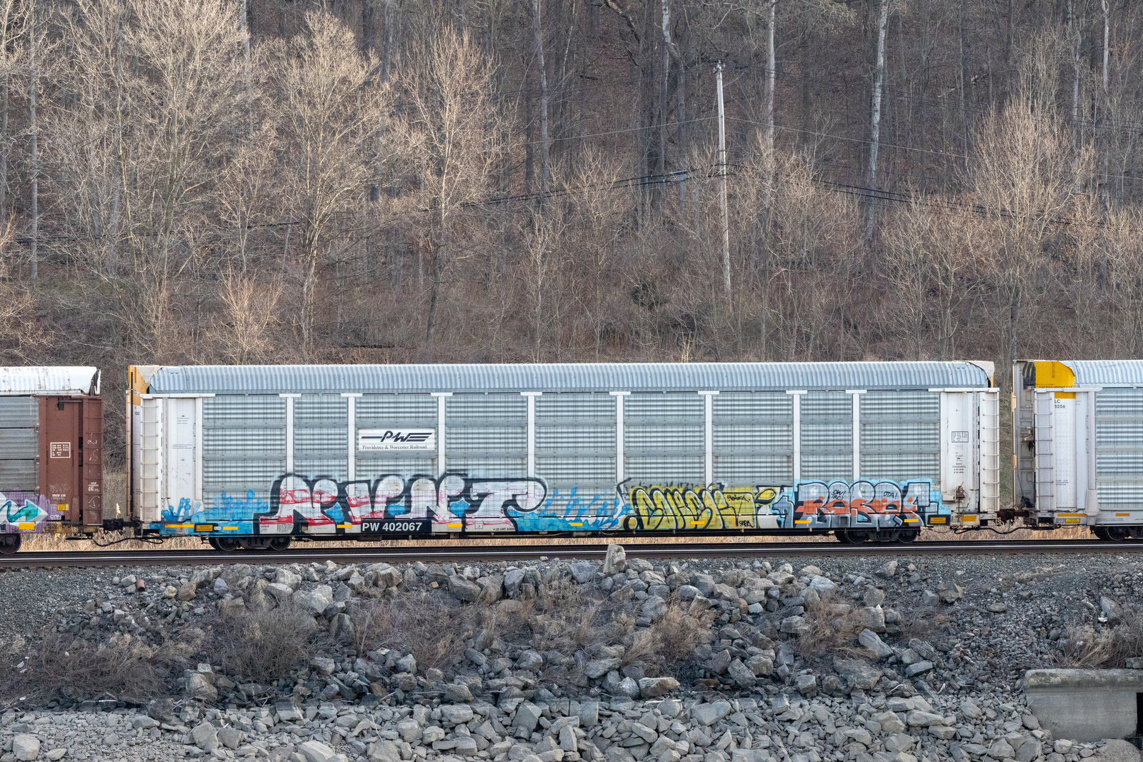 PW 402067