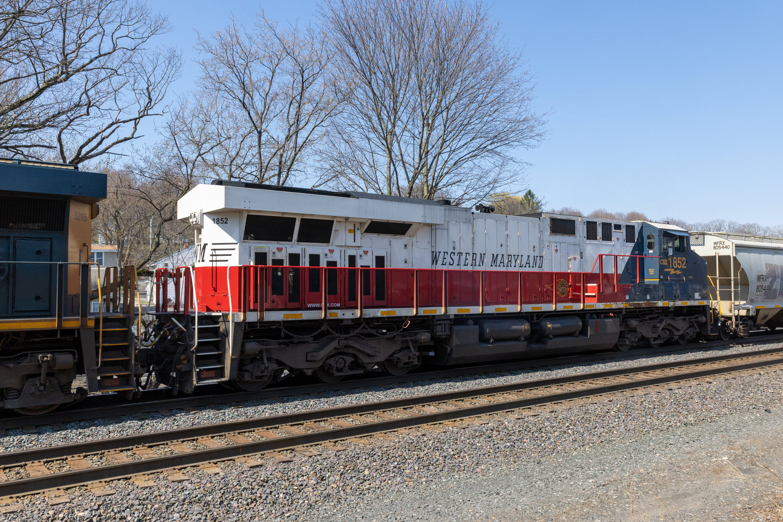 CSXT 1852