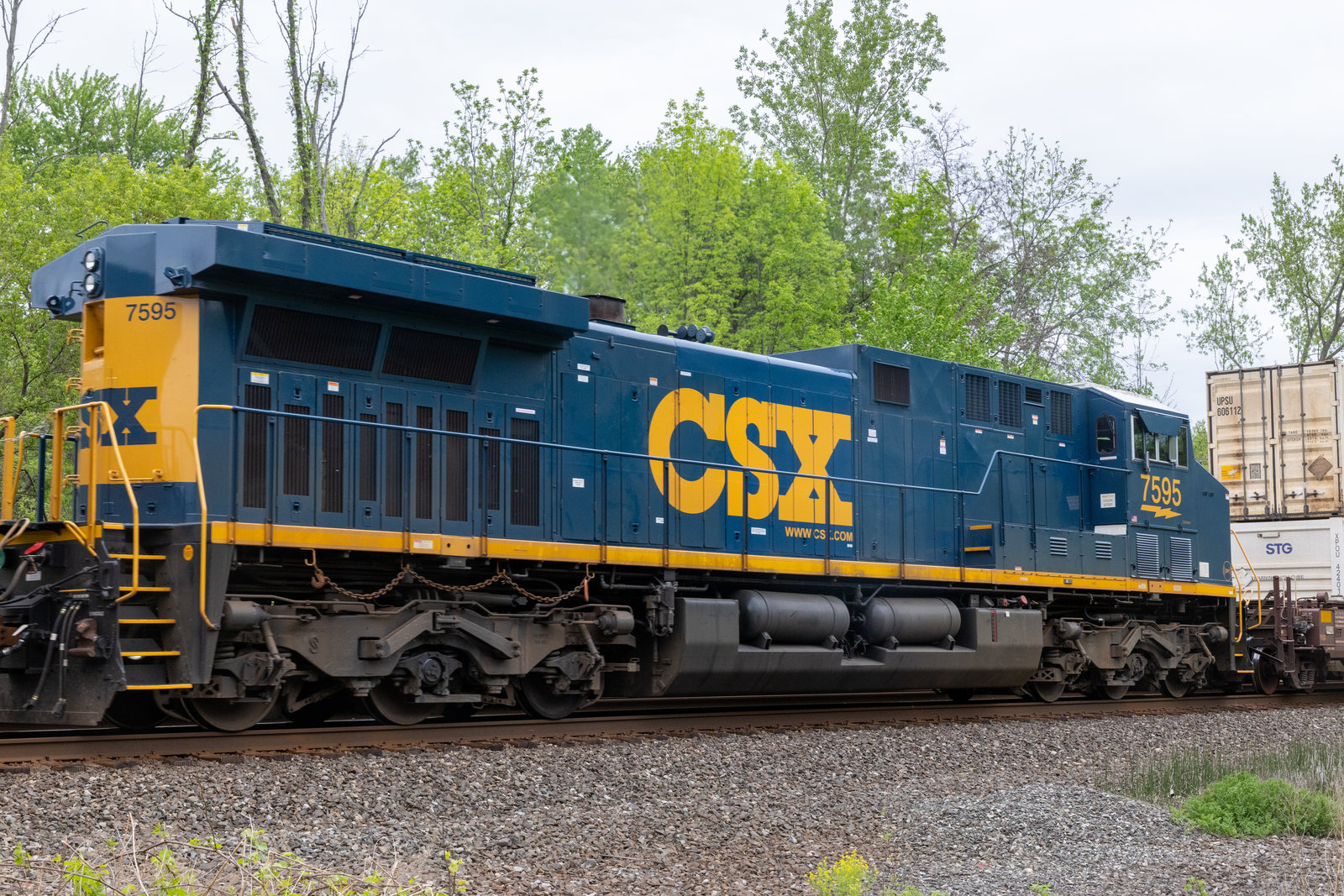 CSXT 7595