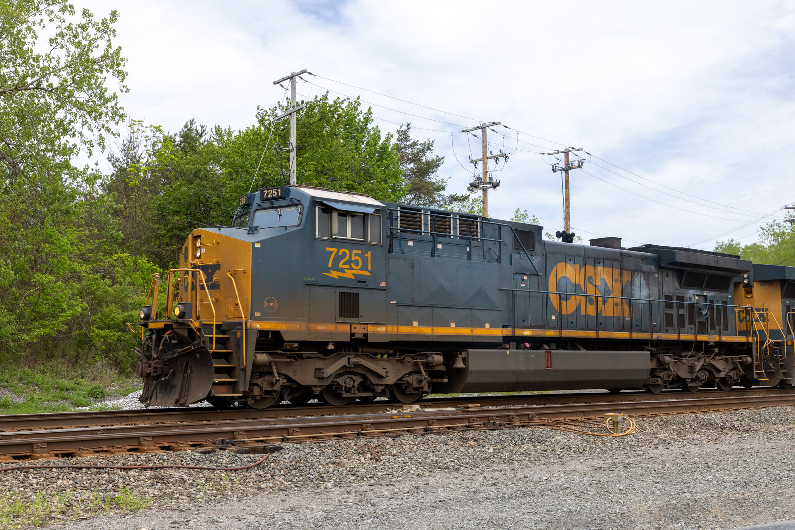 CSXT 7251