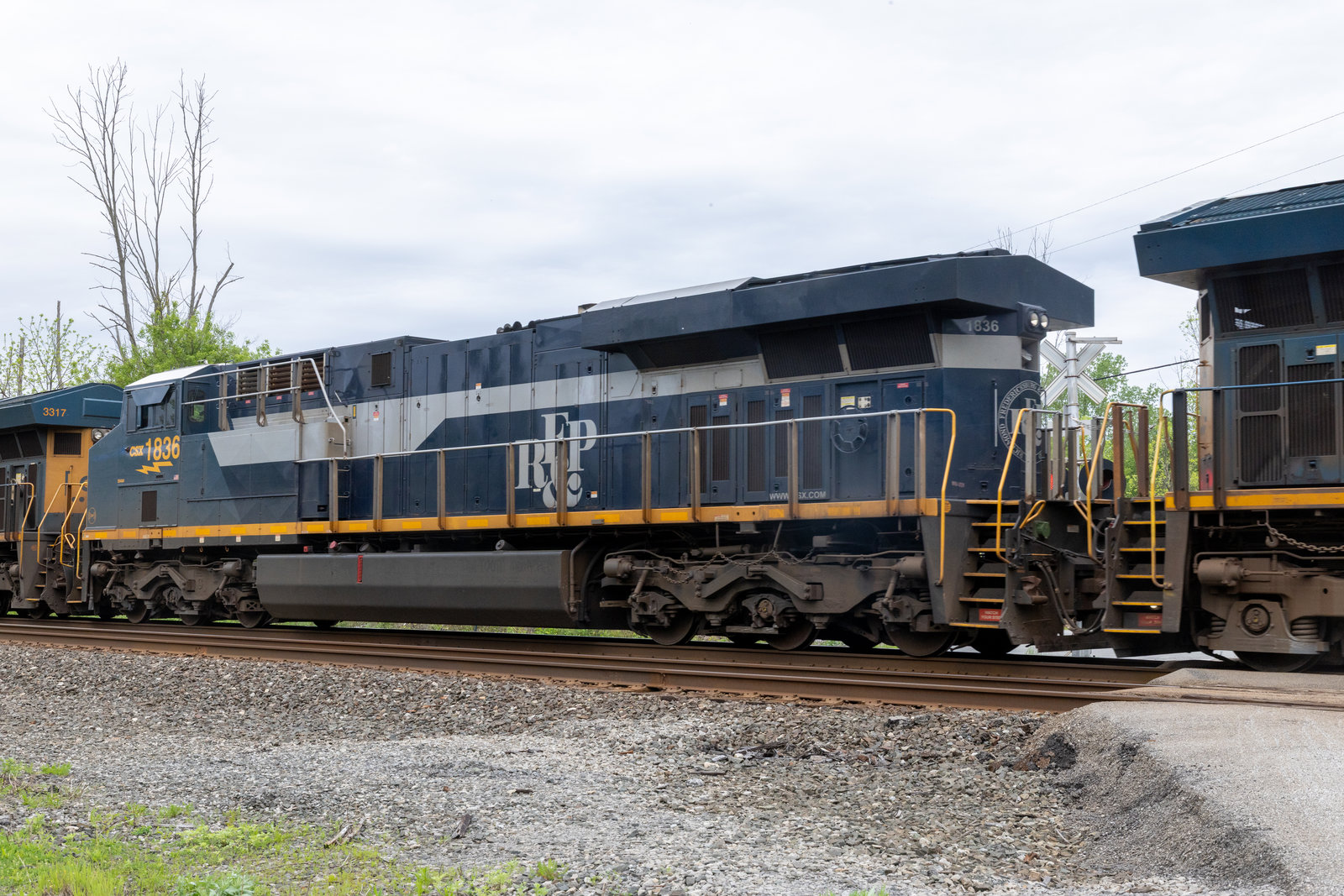 CSXT 1836