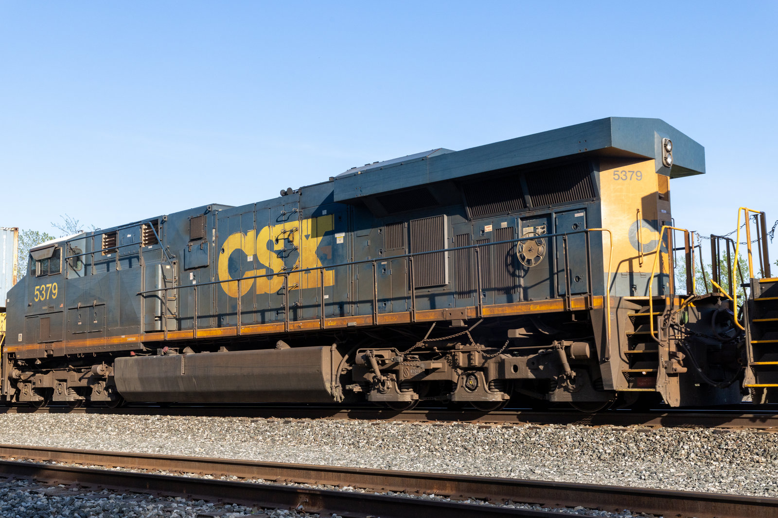 CSXT 5379