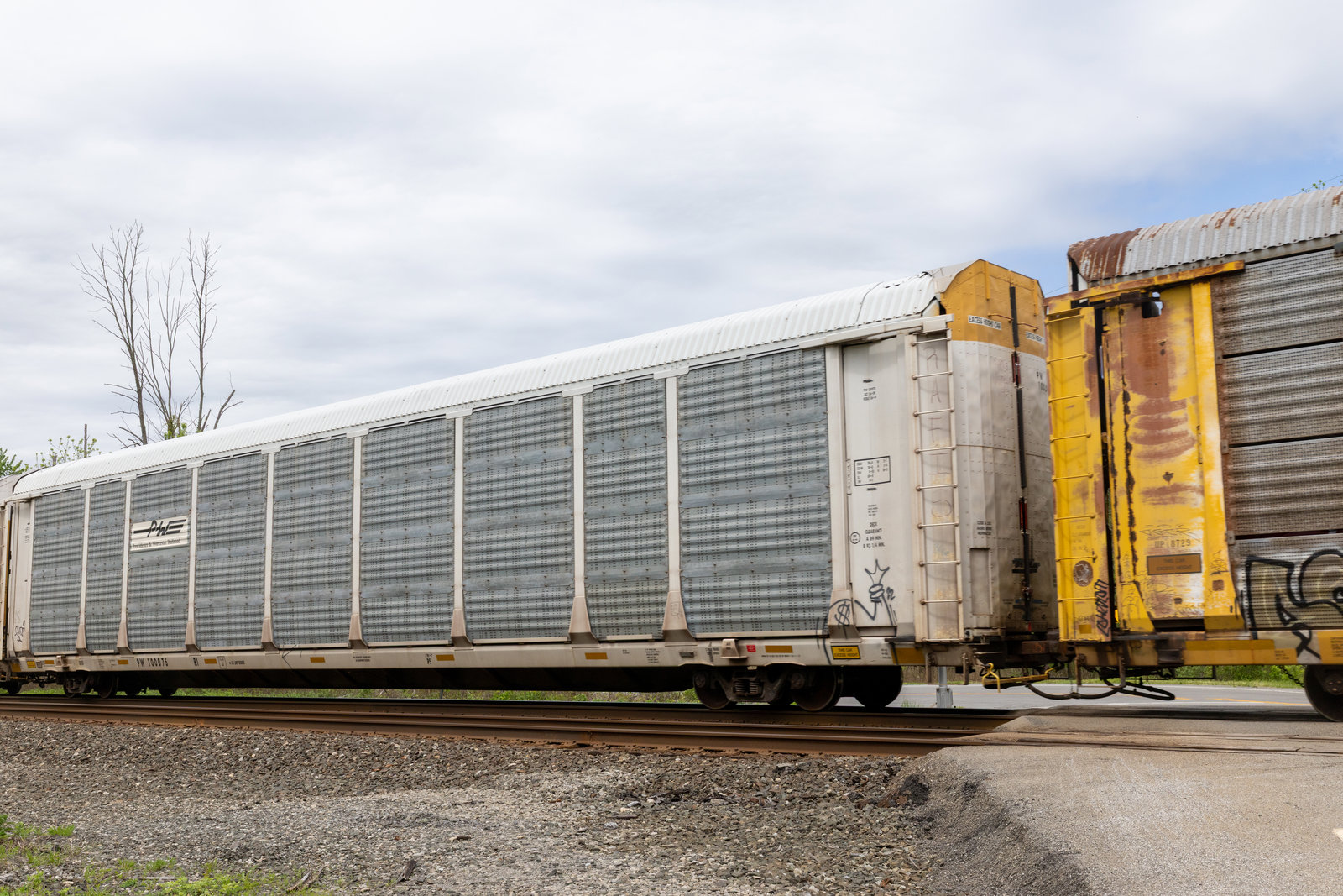 PW 100075