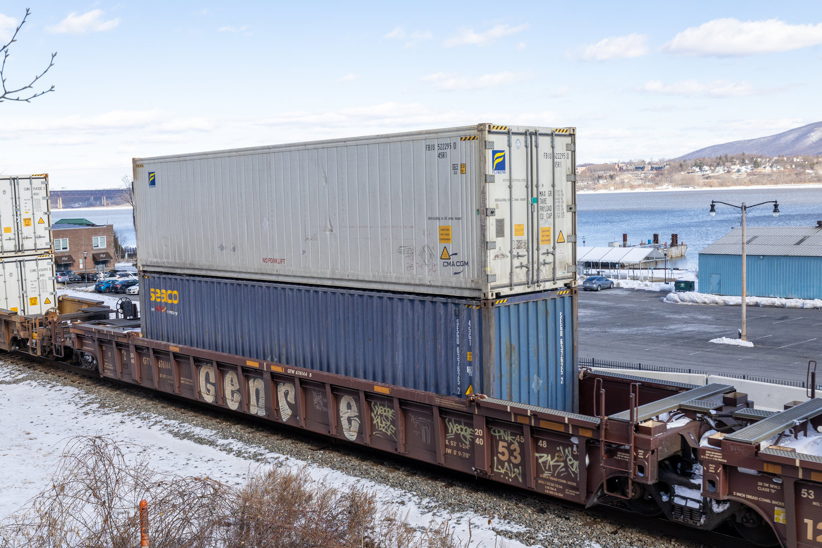 GTW 676144B