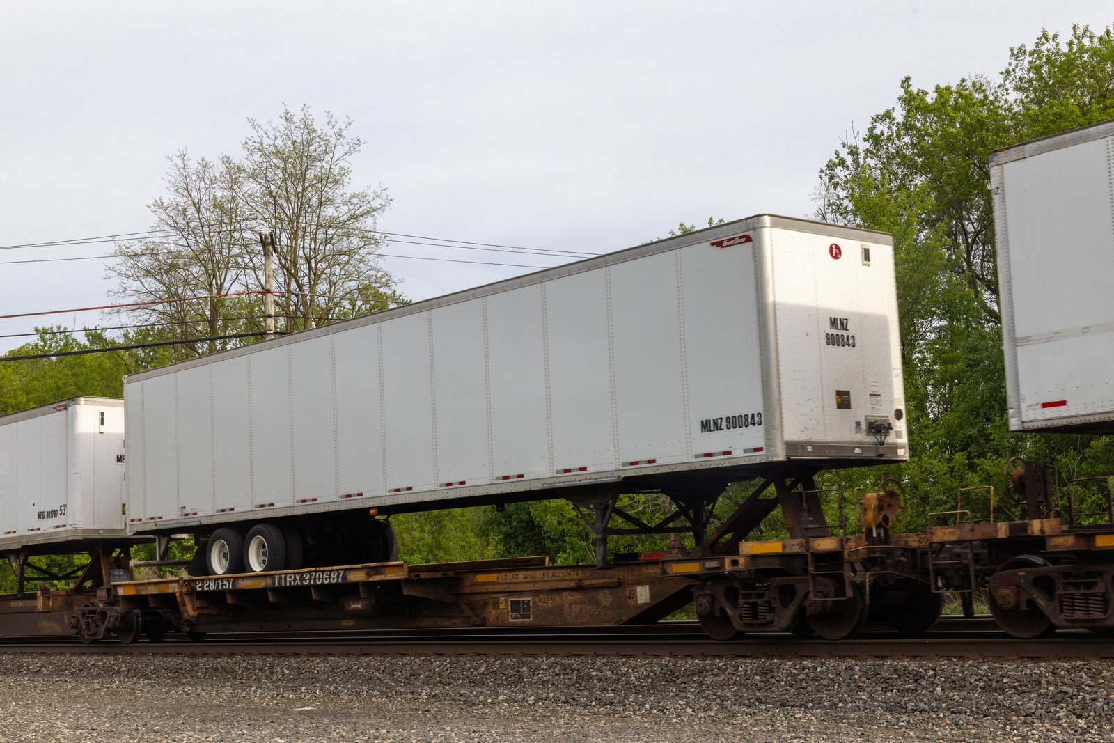 TTRX 370687B