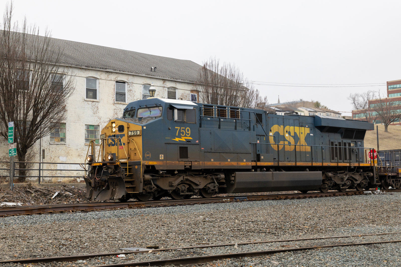 CSXT 759