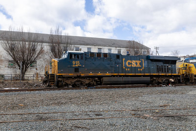 CSXT 915