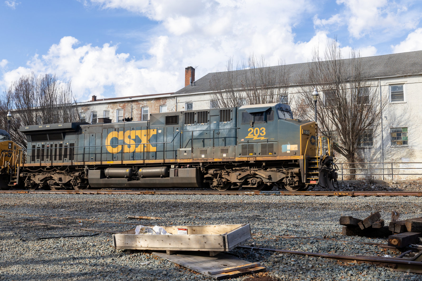 CSXT 203