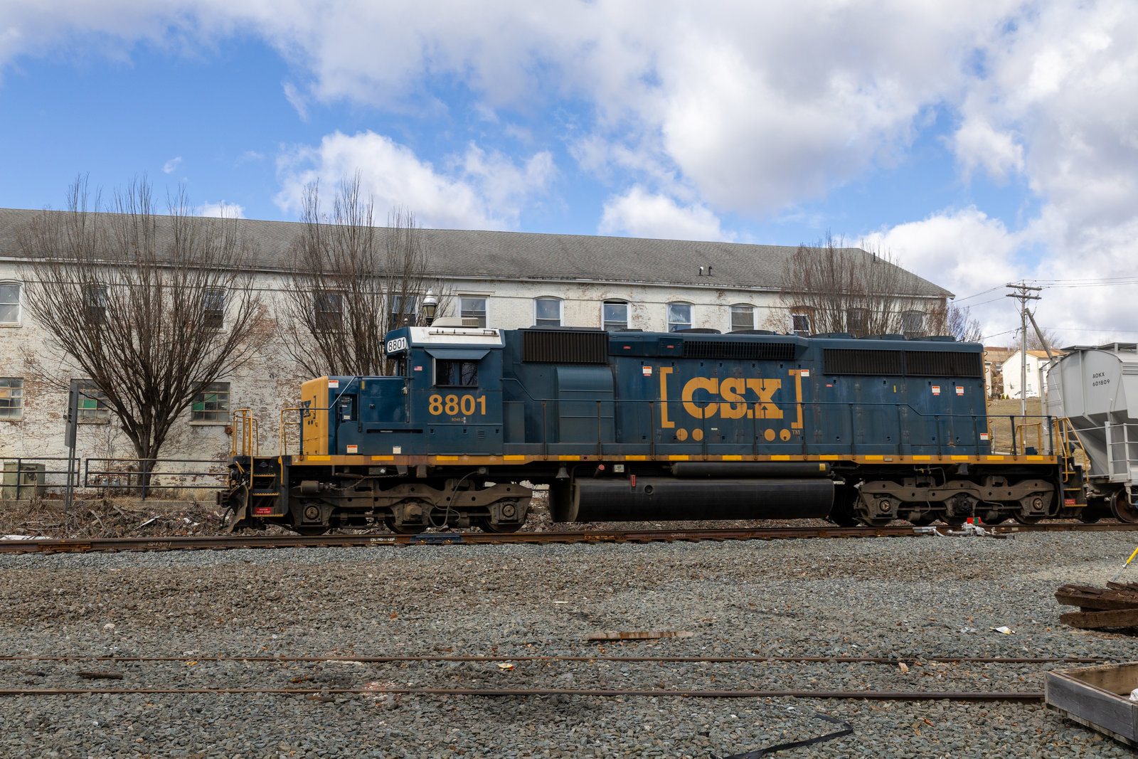 CSXT 8801
