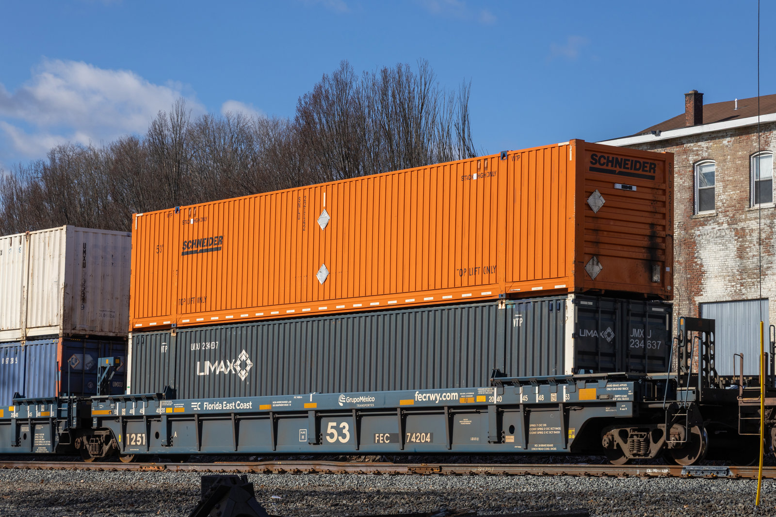 FEC 74204A