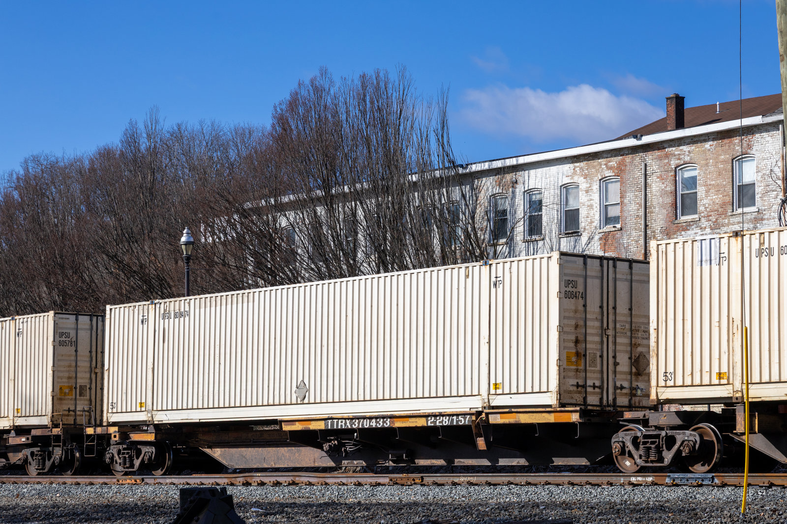 TTRX 370433B