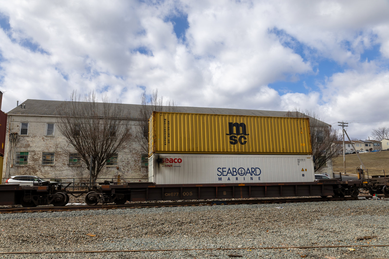 CN 677005D