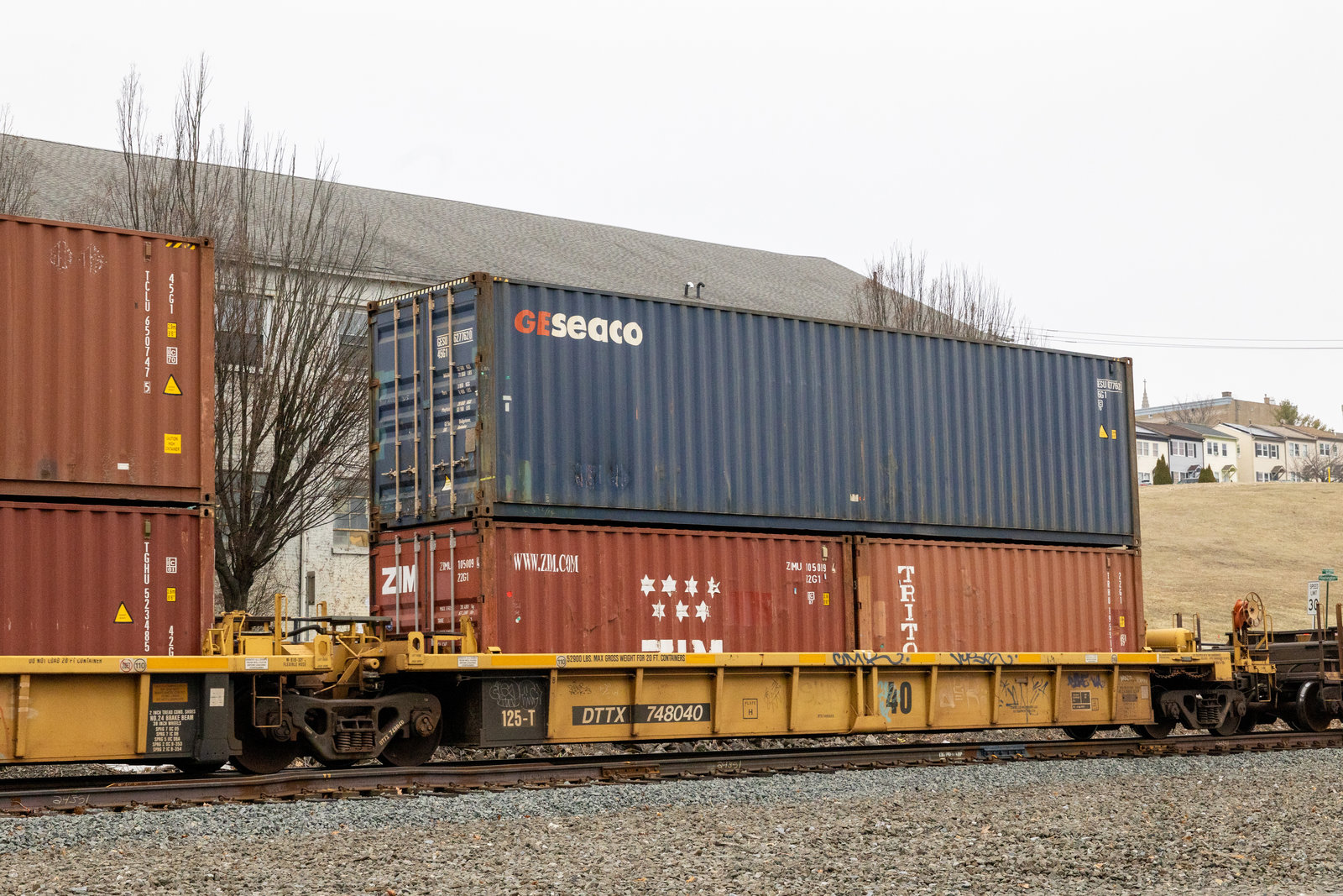 DTTX 748040B